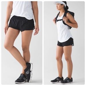 Lululemon City Sky Run By Shorts Black Mesh Reflective Running Side Pocket SZ 6